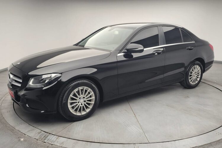 Mercedes C-Klasse