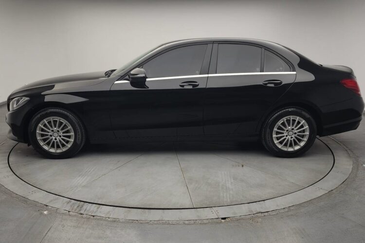 Mercedes C-Klasse