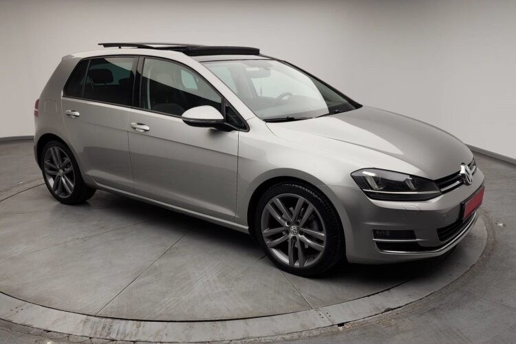 Volkswagen-GOLF-VII-1.4-TSI-125 HIGHLINE-DSG-1
